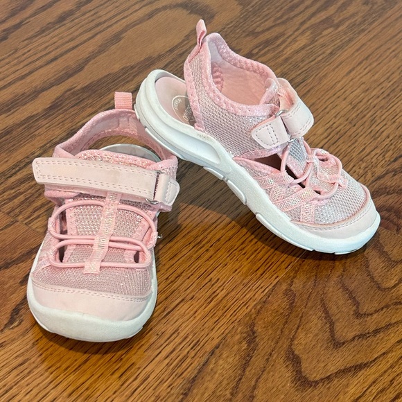 OshKosh B'gosh Other - Oshkosh Pink Sparkle Sandals with Velcro Closure